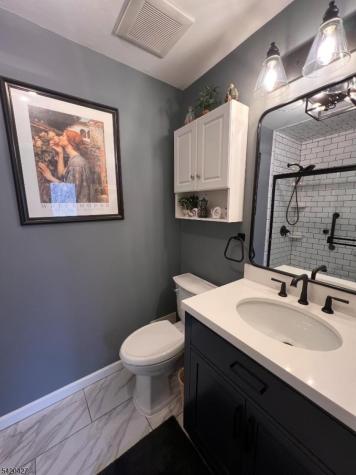 6 Buchanon Court West Orange NJ 07052