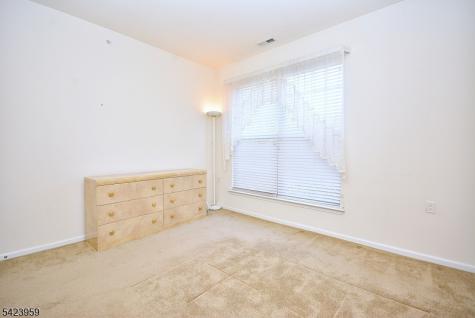 2304 Courtney Lane Franklin NJ 08873