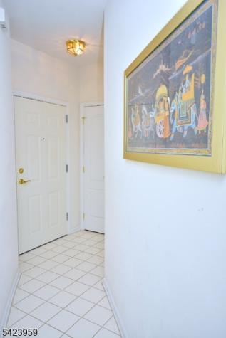 2304 Courtney Lane Franklin NJ 08873