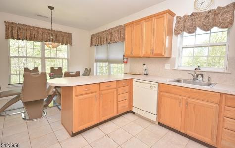 2304 Courtney Lane Franklin NJ 08873