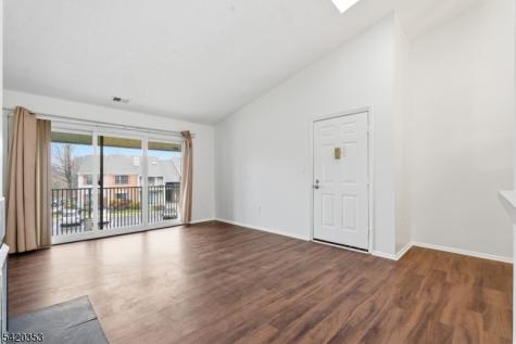 48 Taylor Drive Franklin NJ 08823