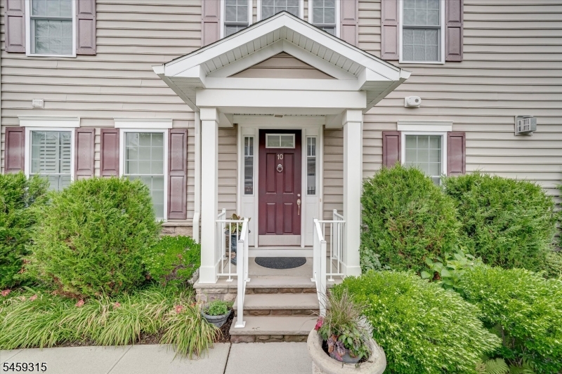 10 Fillmore Drive Morris NJ 07960