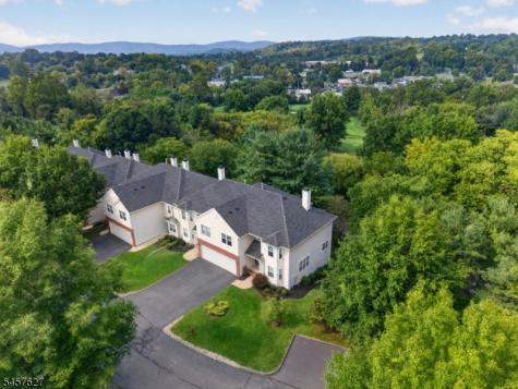 2 Shackamaxon Terrace Clinton NJ 08801