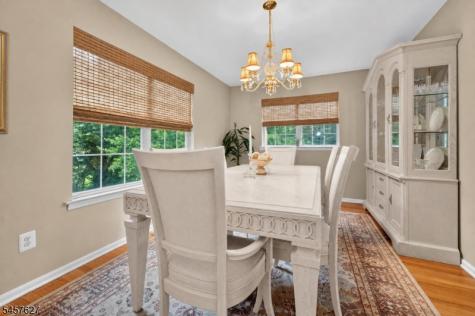 2 Shackamaxon Terrace Clinton NJ 08801