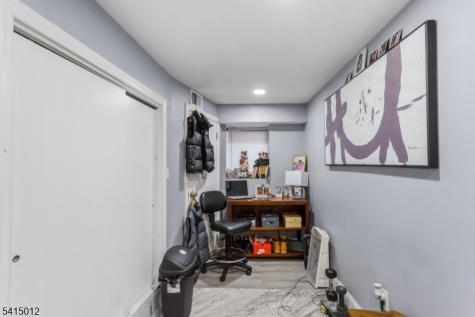 40 Bennington Square Washington NJ 07840