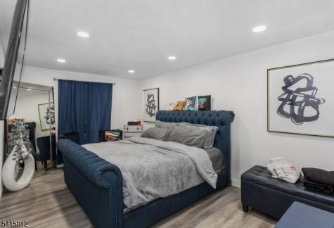 40 Bennington Square Washington NJ 07840