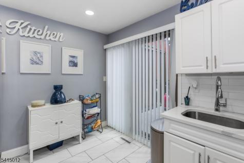 40 Bennington Square Washington NJ 07840
