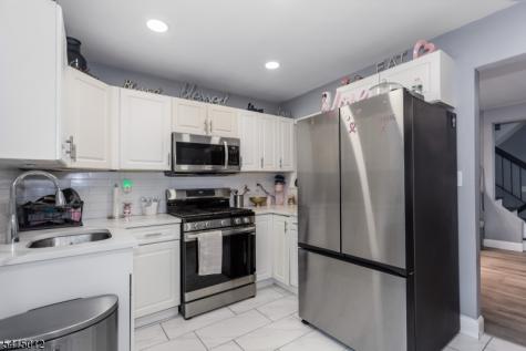 40 Bennington Square Washington NJ 07840