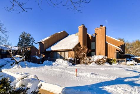 9 Kingsberry Drive Franklin NJ 08873