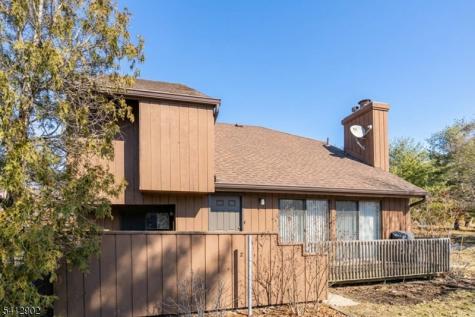 9 Kingsberry Drive Franklin NJ 08873