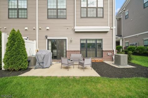 42 Harvest Way Little Falls NJ 07424