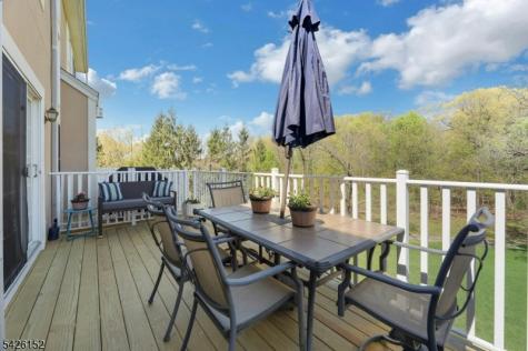 80 Magnolia Way North Haledon NJ 07508