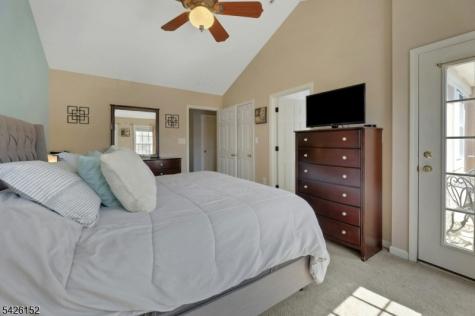 80 Magnolia Way North Haledon NJ 07508