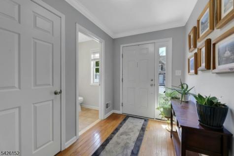 80 Magnolia Way North Haledon NJ 07508