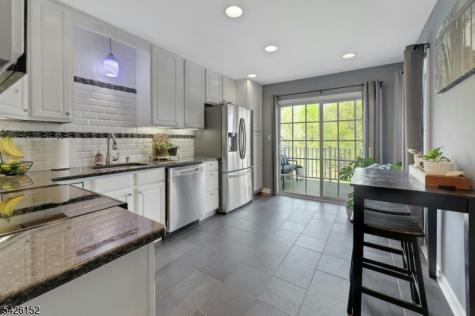80 Magnolia Way North Haledon NJ 07508