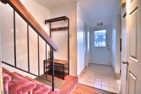 2301 Trafalgar Square Hillsborough NJ 08844