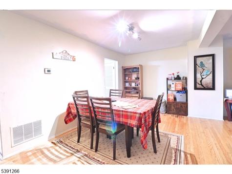 2301 Trafalgar Square Hillsborough NJ 08844