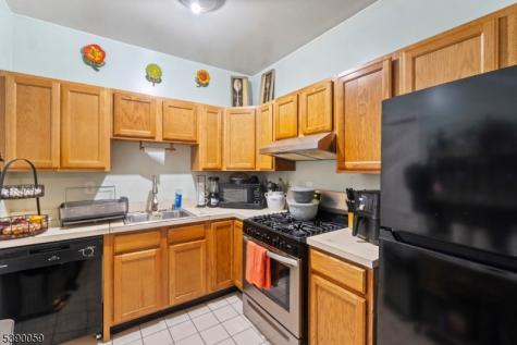 122 Remsen Avenue New Brunswick NJ 08901