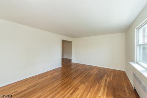 284 Claremont Avenue Verona NJ 07044