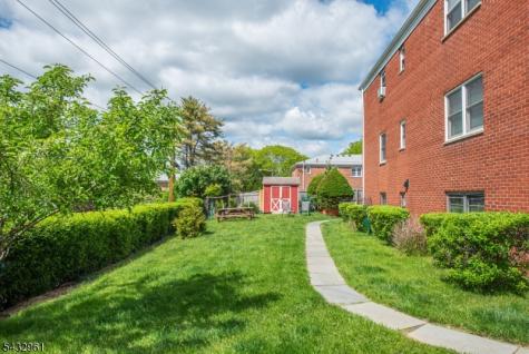 284 Claremont Avenue Verona NJ 07044