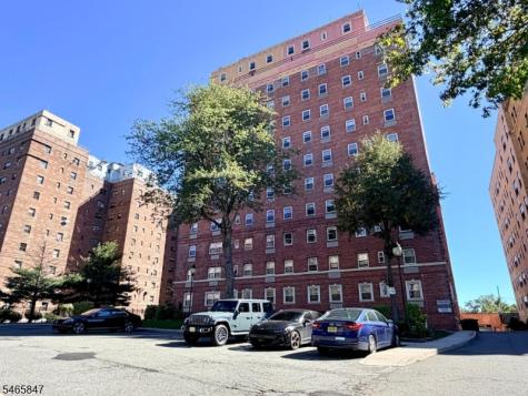 70 S Munn Avenue East Orange NJ 07018