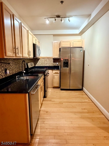 70 S Munn Avenue East Orange NJ 07018