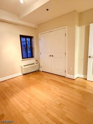 70 S Munn Avenue East Orange NJ 07018