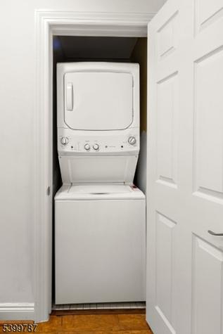 207 Shearwater Court West Jersey City NJ 07305