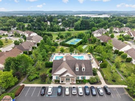 418 Edward Street Lopatcong NJ 08865