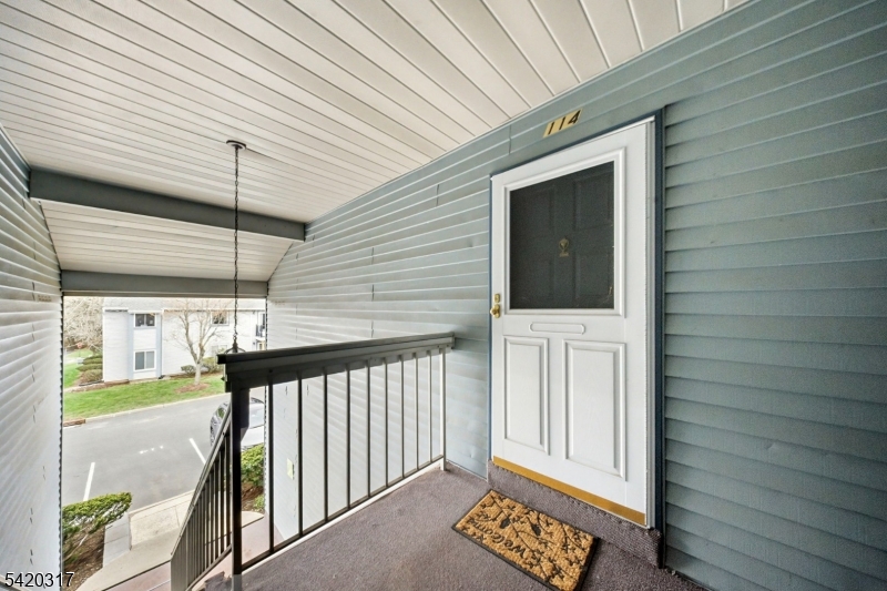 114 Henley Drive Franklin NJ 08873