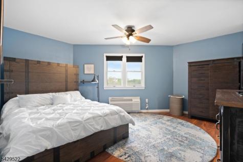 50 Pine Street Montclair NJ 07042