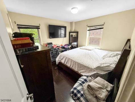 70 S Munn Avenue East Orange NJ 07018
