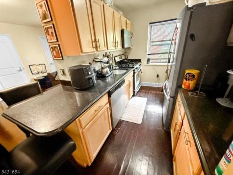 70 S Munn Avenue East Orange NJ 07018