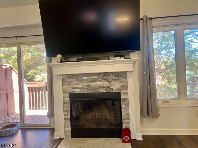 18 Pine Hollow Court Jefferson NJ 07438