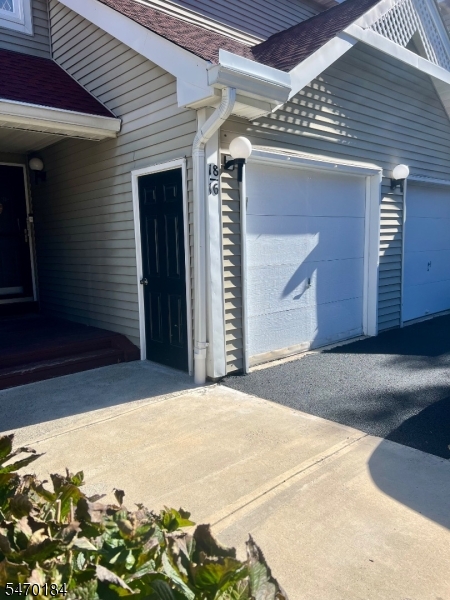 18 Pine Hollow Court Jefferson NJ 07438