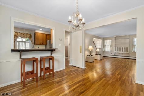585 Trinity Place Westfield NJ 07090