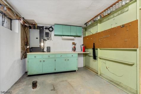 585 Trinity Place Westfield NJ 07090
