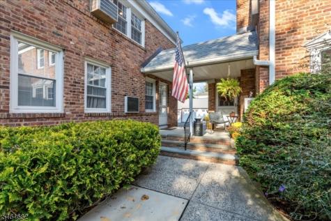 585 Trinity Place Westfield NJ 07090