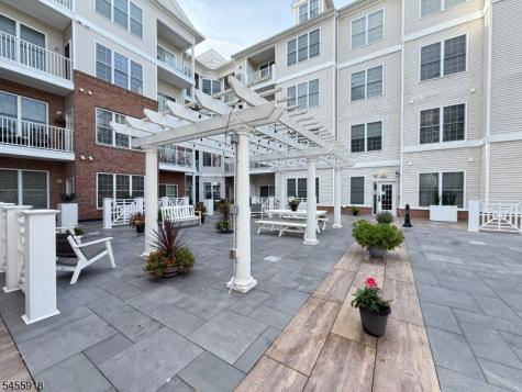 1420 Wharton Court Riverdale NJ 07457