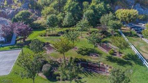 1420 Wharton Court Riverdale NJ 07457