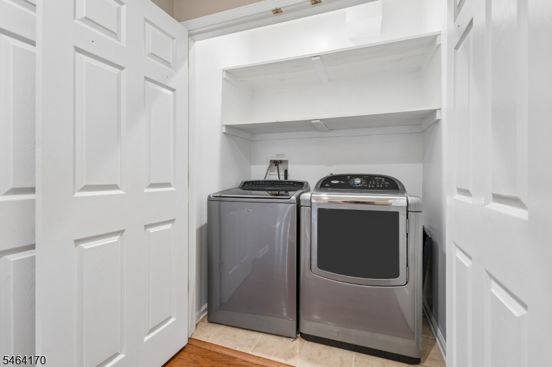 17 Lara Place Warren NJ 07059