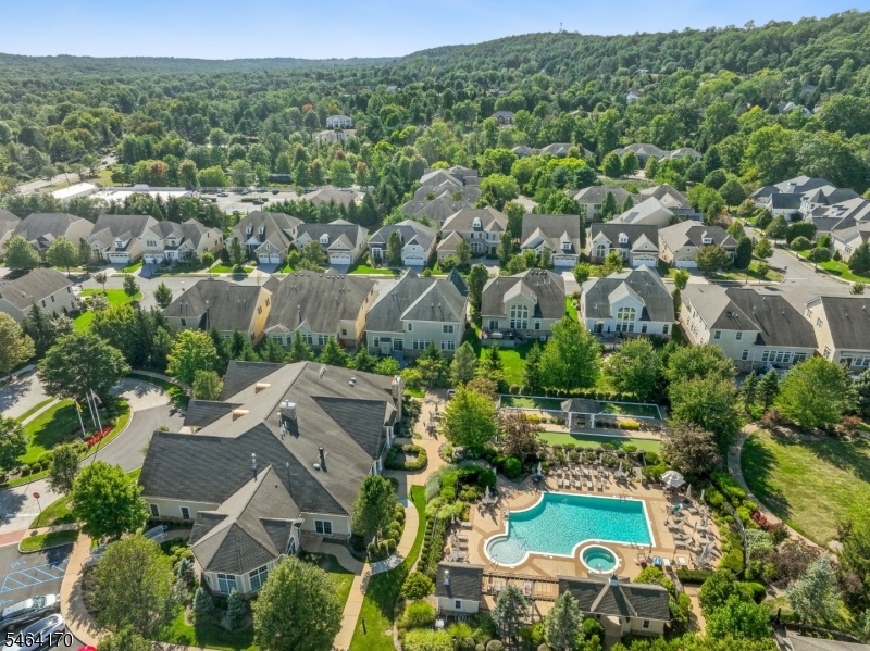 17 Lara Place Warren NJ 07059
