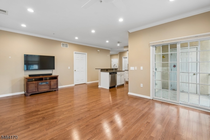 17 Lara Place Warren NJ 07059