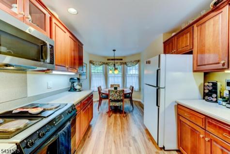 40 Worcester Drive Wayne NJ 07470