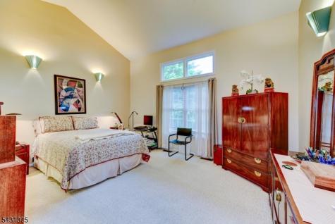 40 Worcester Drive Wayne NJ 07470