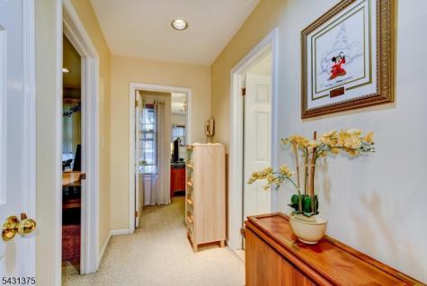 40 Worcester Drive Wayne NJ 07470