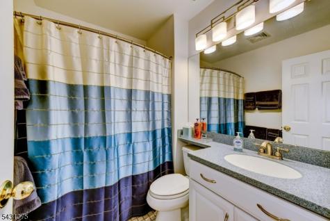 40 Worcester Drive Wayne NJ 07470