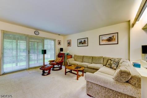 40 Worcester Drive Wayne NJ 07470
