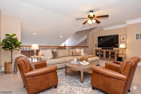 12 De Bruyle Court Hawthorne NJ 07506