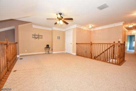 12 De Bruyle Court Hawthorne NJ 07506